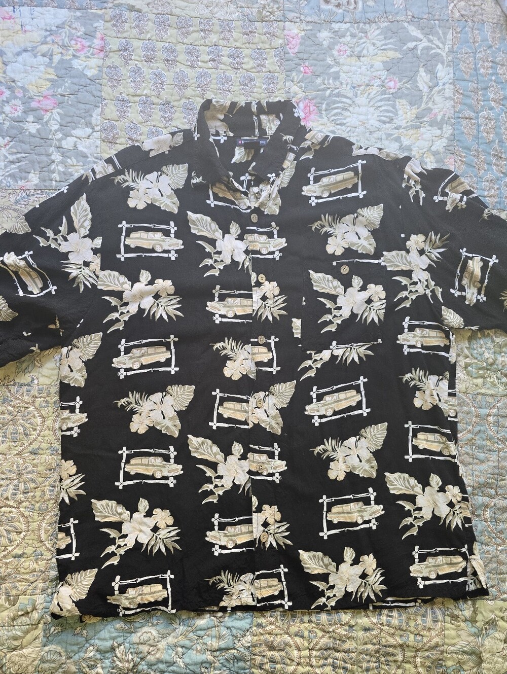 Knightbridge Button-Down Tropical Shirt Men's Size Large